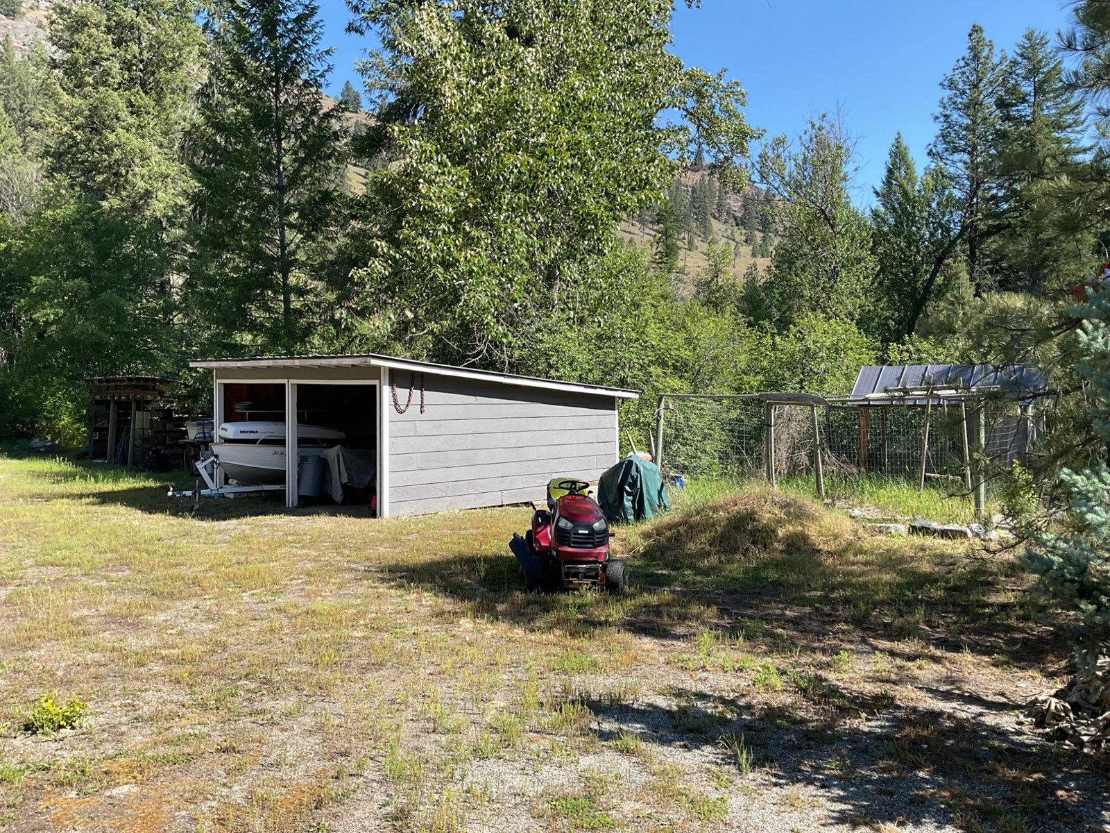 1920 Highway 3, Midway, British Columbia  V0H 1M0 - Photo 8 - 2477904