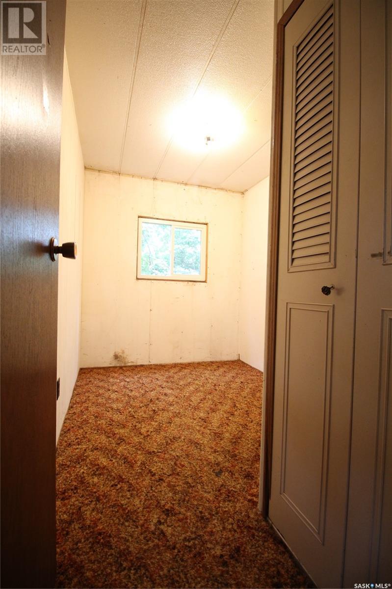18 Eisenhower Street, Redvers, Saskatchewan  S0C 2H0 - Photo 13 - SK974494