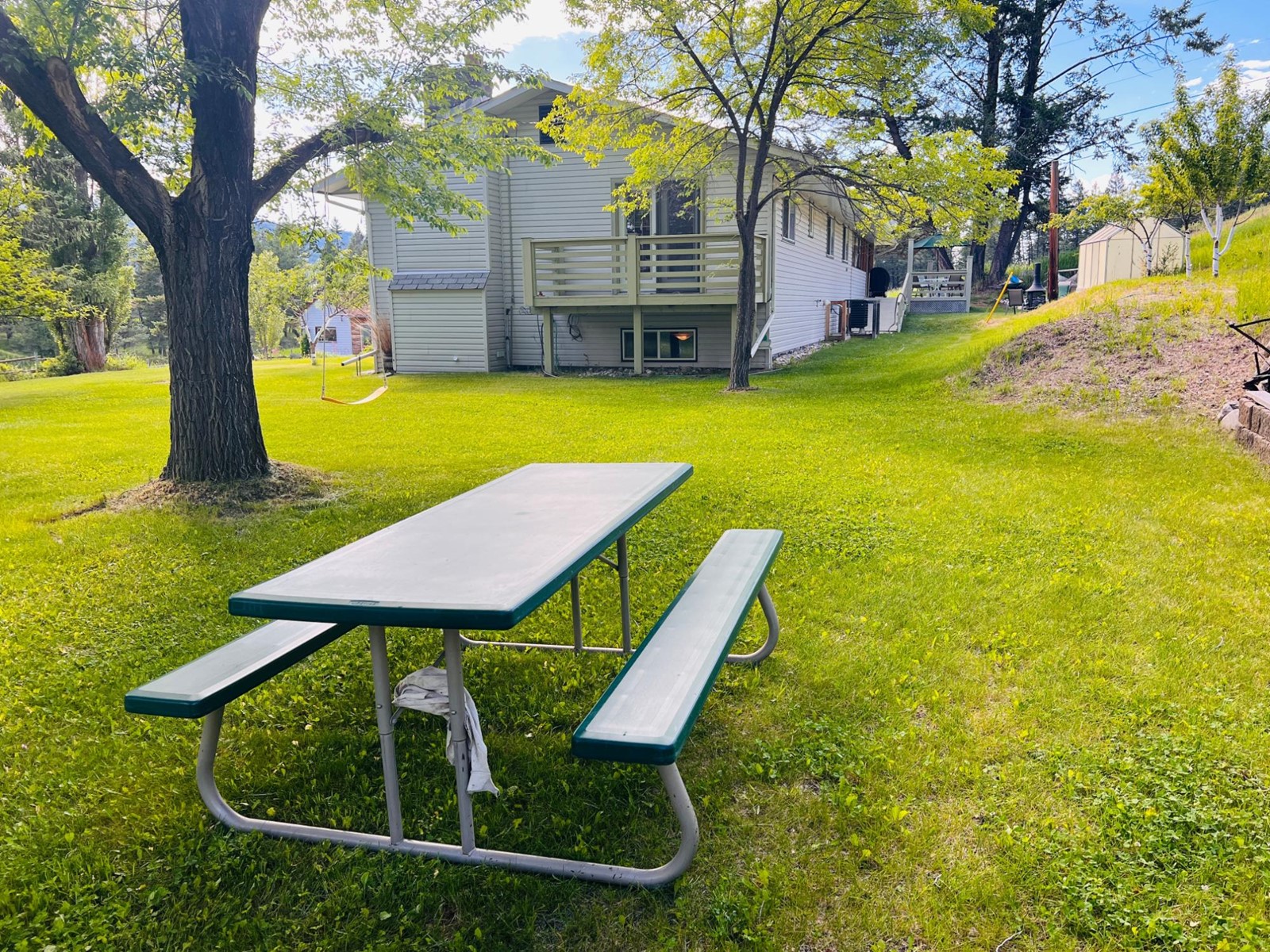 5660 Hewitt Road, Edgewater, British Columbia  V0A 1E0 - Photo 59 - 2477905