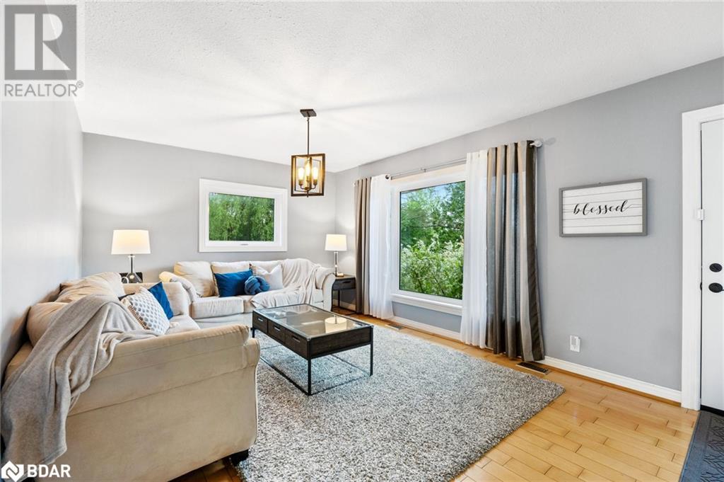 39 7 Line N, Oro-Medonte, Ontario  L0L 2E0 - Photo 7 - 40607814