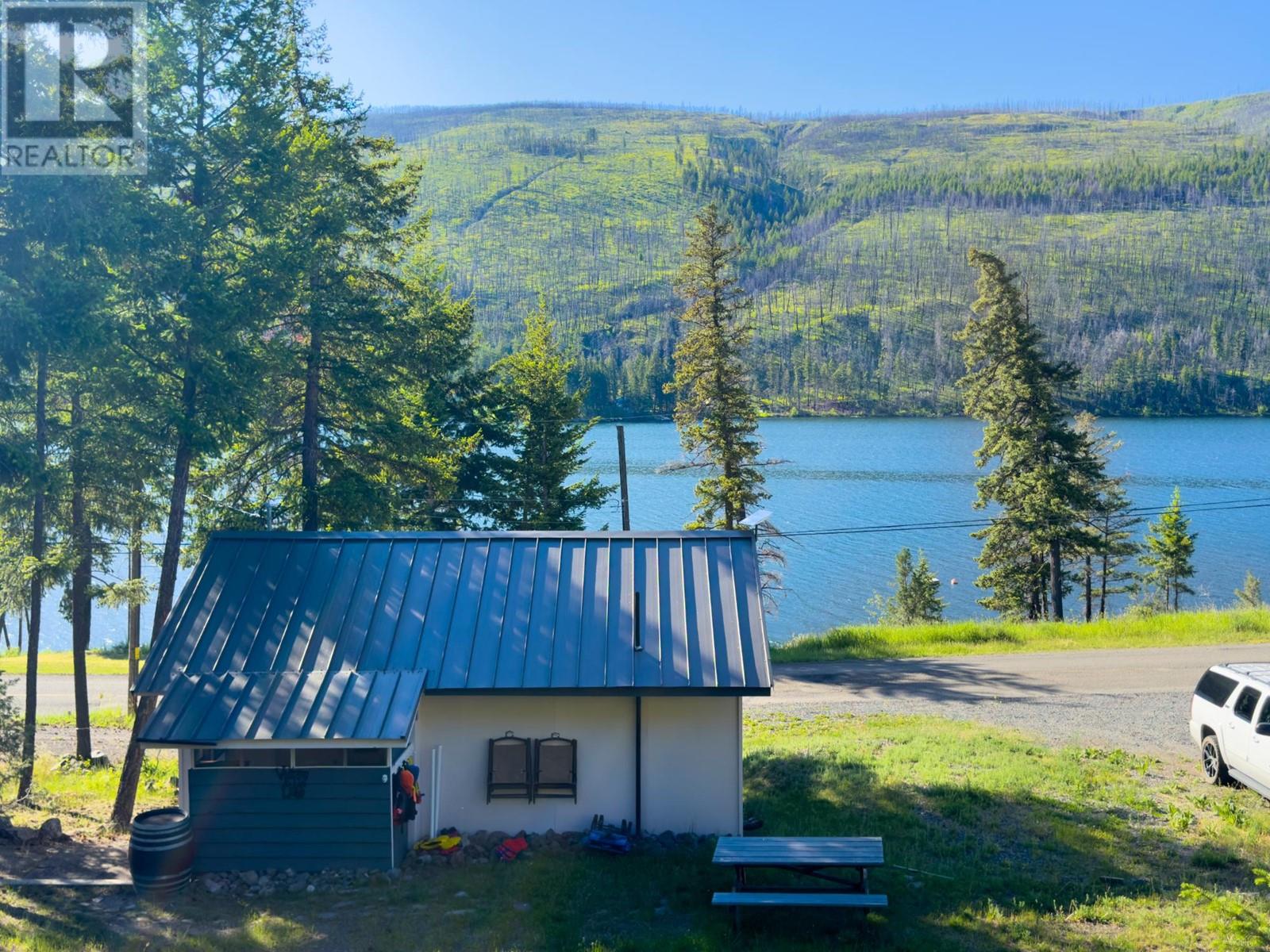 2373 Loon Lake Rd, Loon Lake, British Columbia    - Photo 1 - 179408