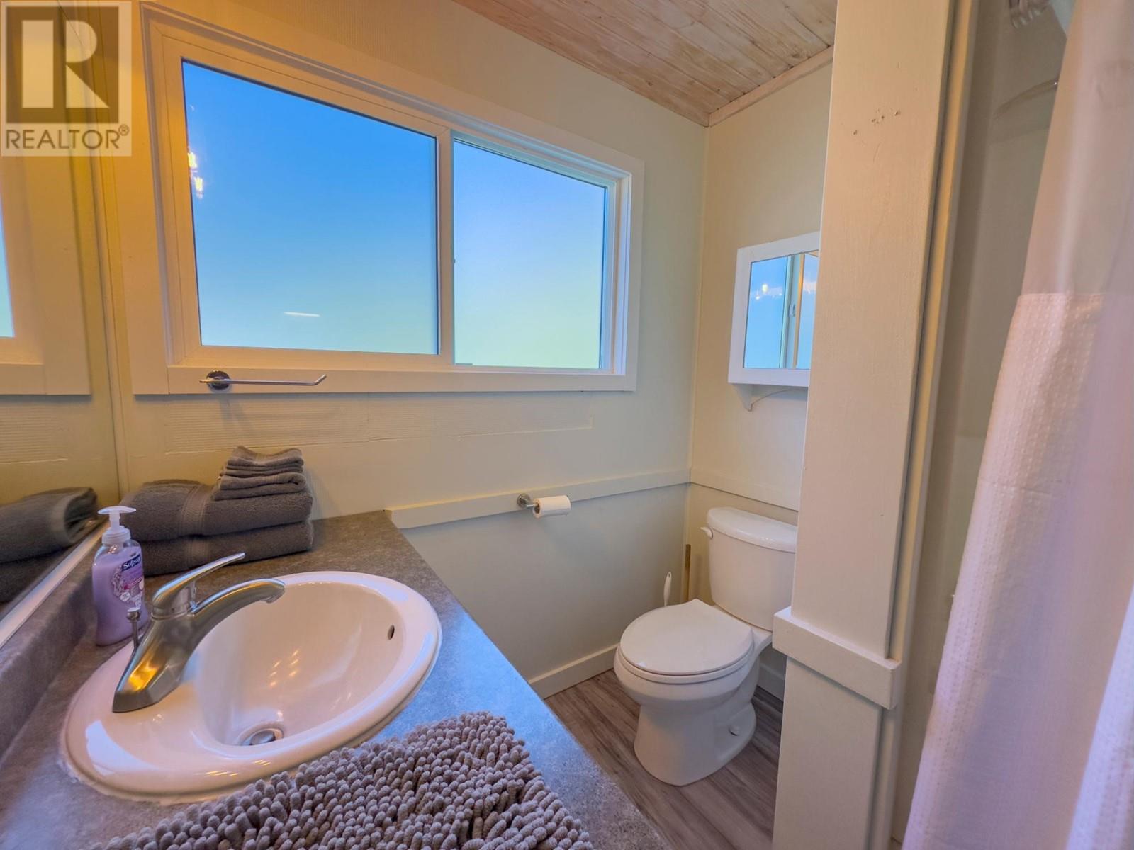 2373 Loon Lake Rd, Loon Lake, British Columbia    - Photo 11 - 179408