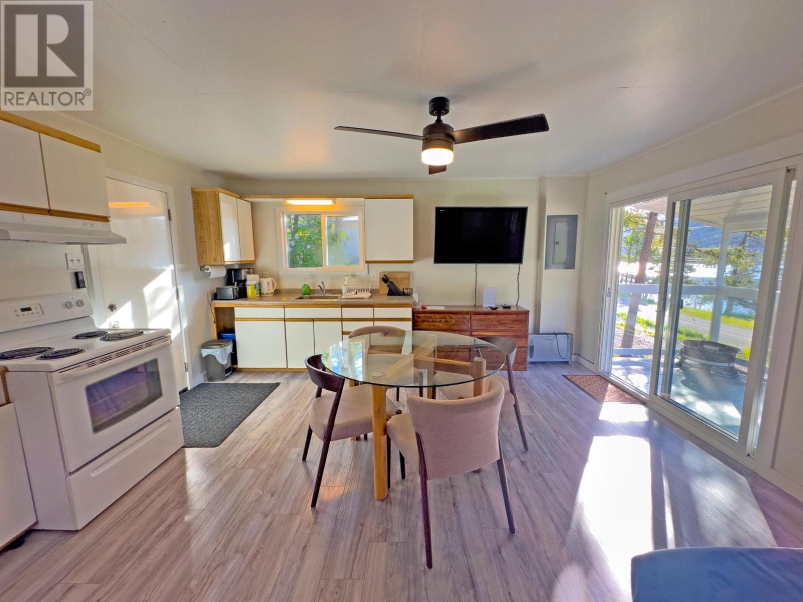 2373 Loon Lake Rd, Loon Lake, British Columbia    - Photo 2 - 179408