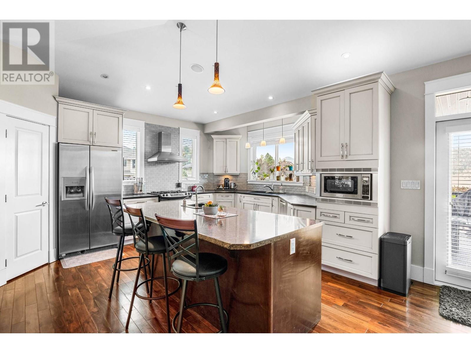 2802 Squamish Crt, Kamloops, British Columbia  V2E 2K9 - Photo 11 - 179412