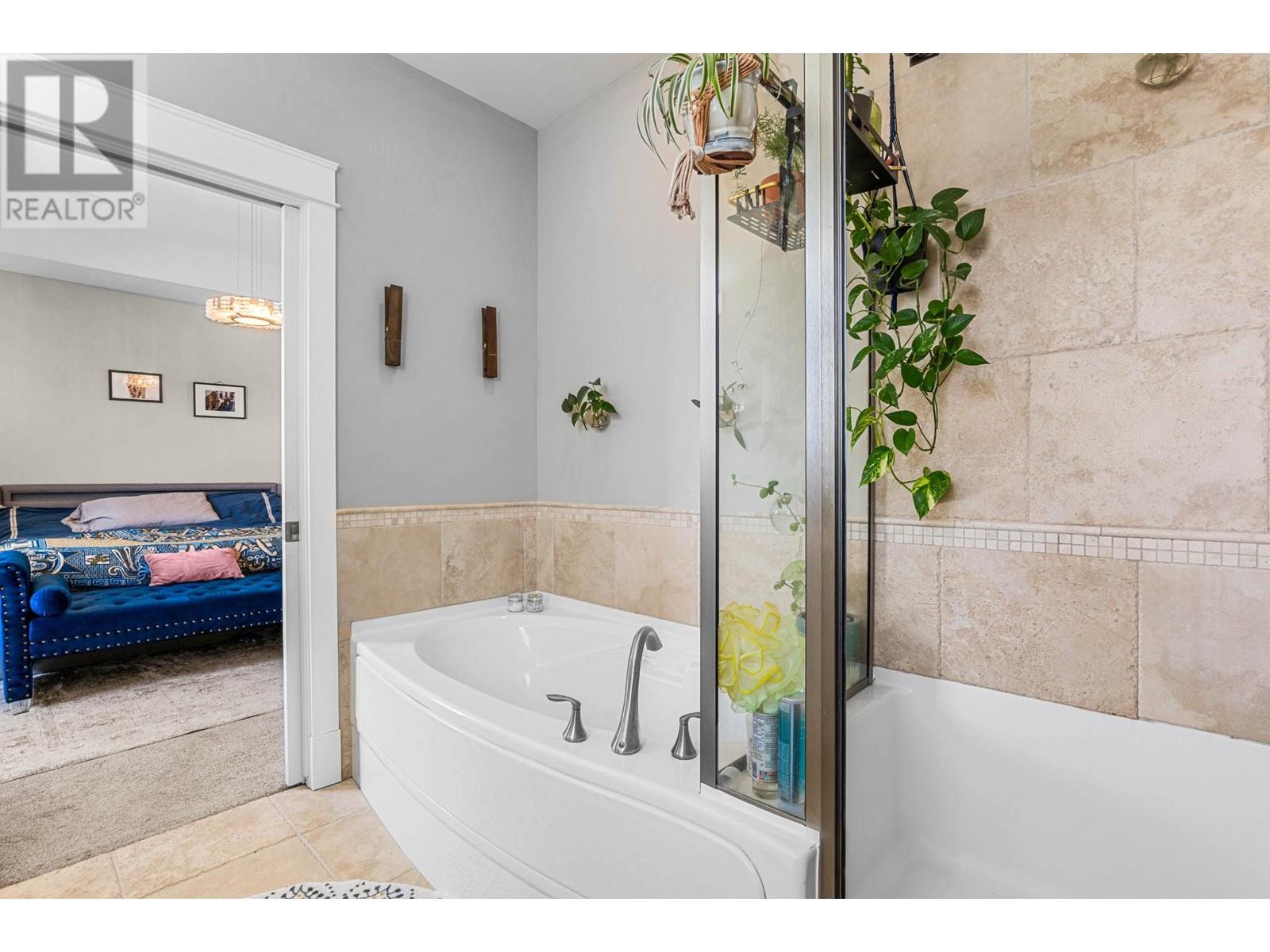 2802 Squamish Crt, Kamloops, British Columbia  V2E 2K9 - Photo 25 - 179412