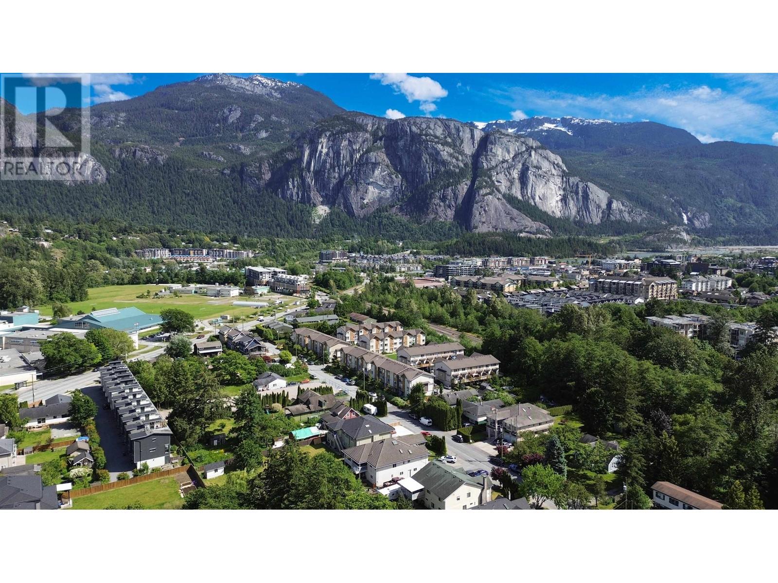 38373 Buckley Avenue, Squamish, British Columbia  V8B 0A5 - Photo 11 - C8058727