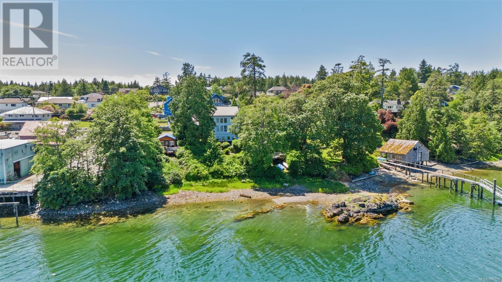 131 Garden St, Ucluelet, British Columbia V0R 3A0 - Photo 3 - 968329