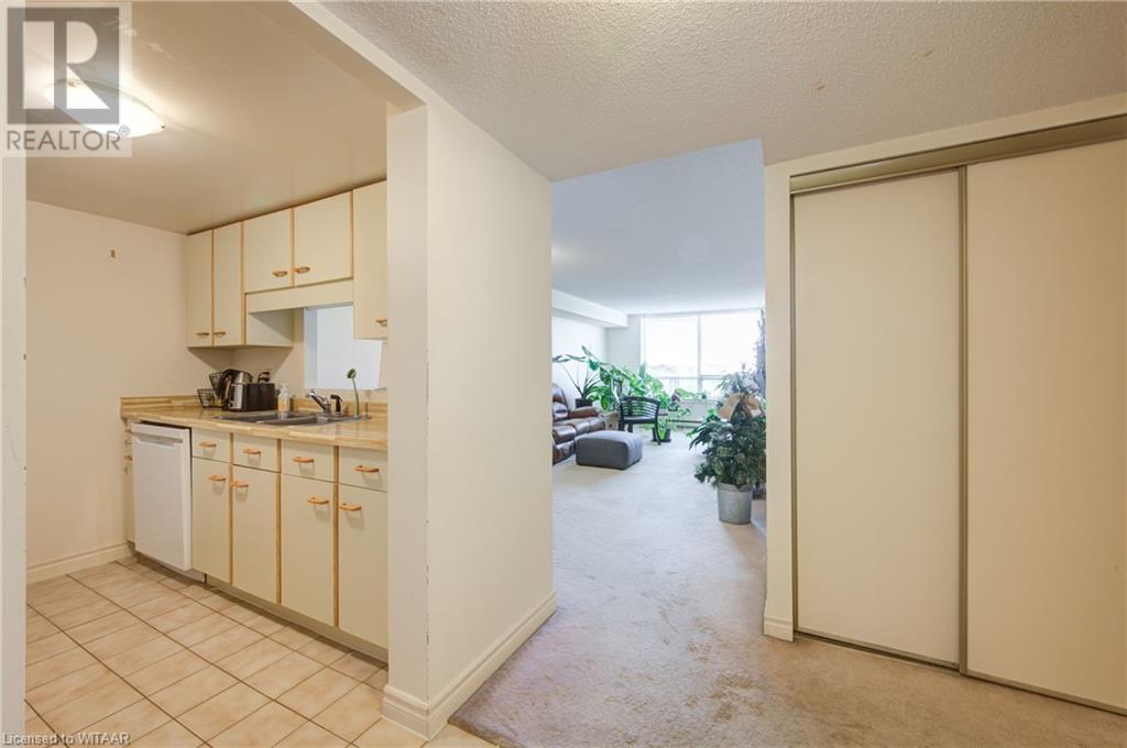 1510 Richmond Street Unit# 611, London, Ontario N6G 4V2 - Photo 7 - 40603038
