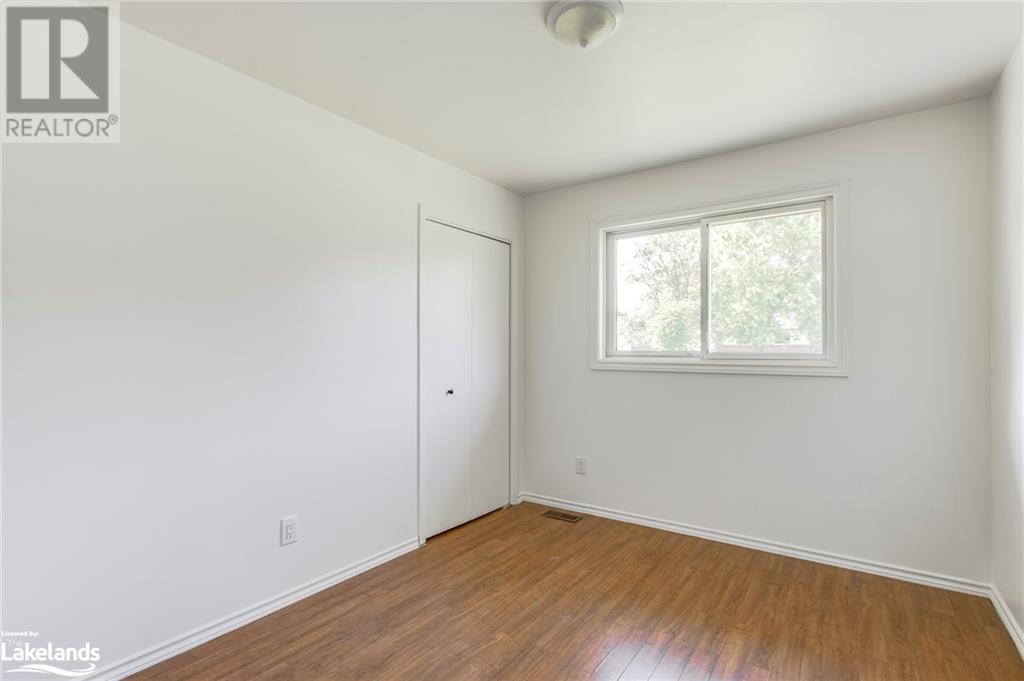 53 Hill Top Drive, Penetanguishene, Ontario  L9M 1H3 - Photo 16 - 40609981