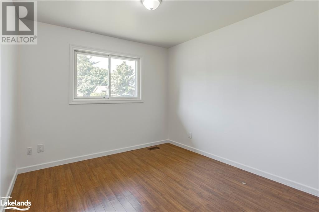 53 Hill Top Drive, Penetanguishene, Ontario  L9M 1H3 - Photo 17 - 40609981