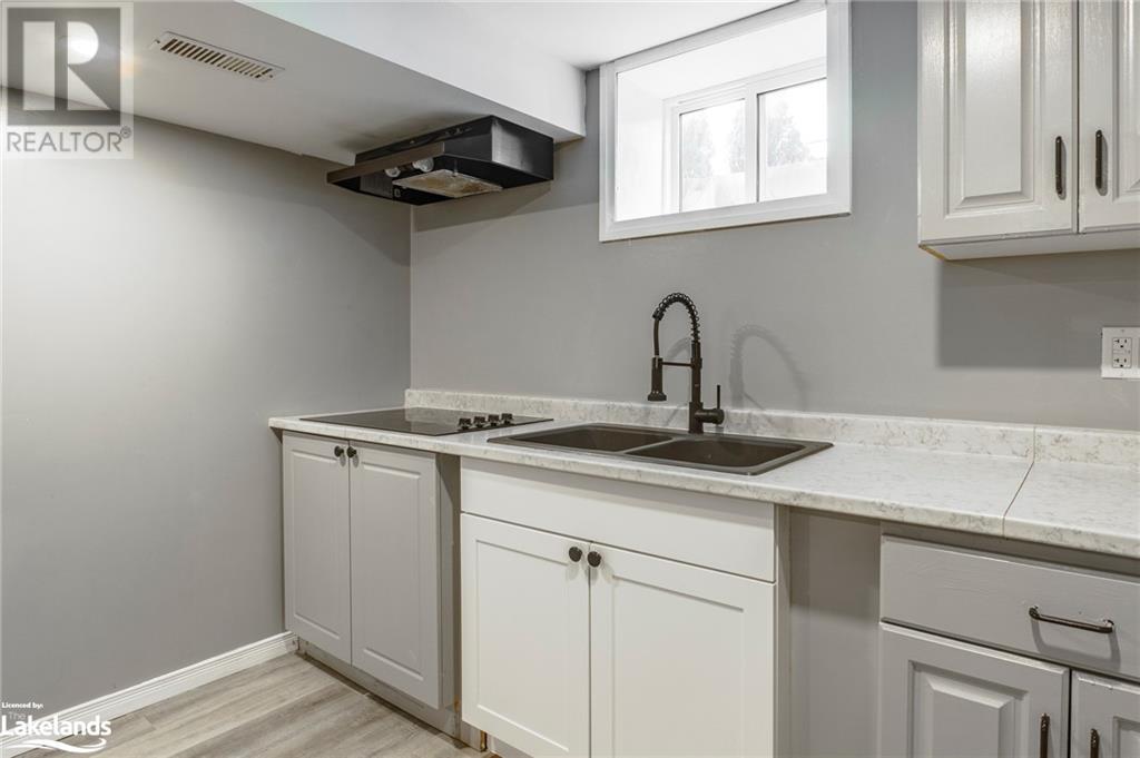 53 Hill Top Drive, Penetanguishene, Ontario  L9M 1H3 - Photo 23 - 40609981