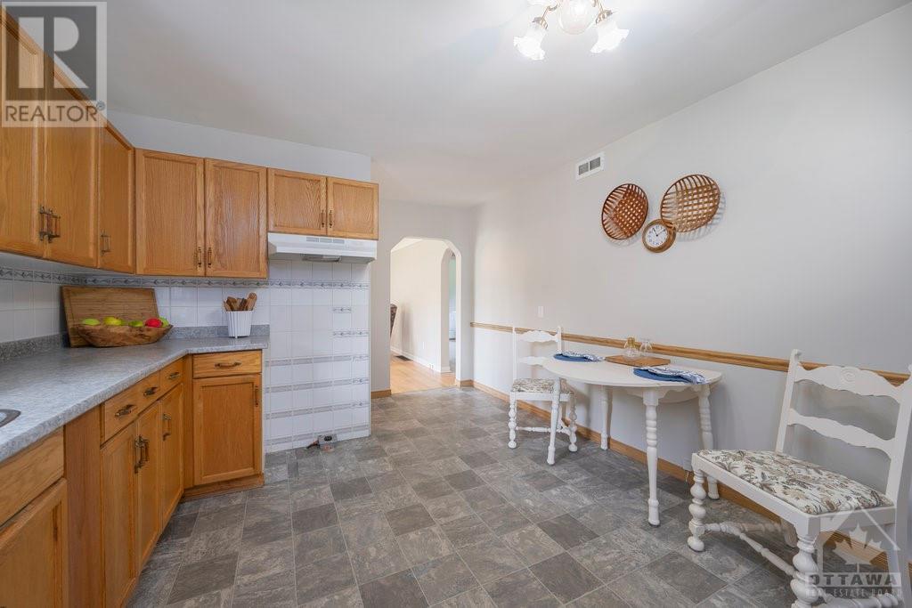 7139 Mitch Owens Road, Ottawa, Ontario  K1G 3N4 - Photo 10 - 1398848