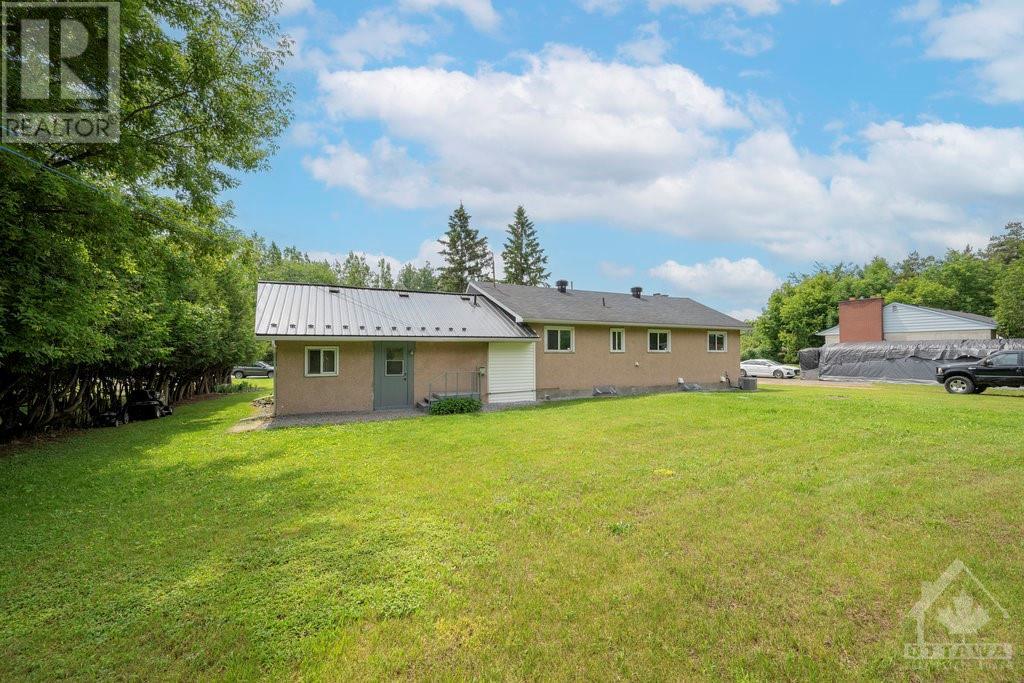 7139 Mitch Owens Road, Ottawa, Ontario  K1G 3N4 - Photo 25 - 1398848