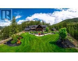 4495 Maxwell Road, peachland, British Columbia