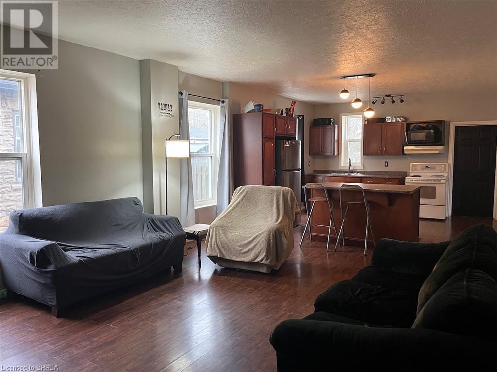 16 Simpson Street, Brantford, Ontario  N3T 1E4 - Photo 10 - 40605903