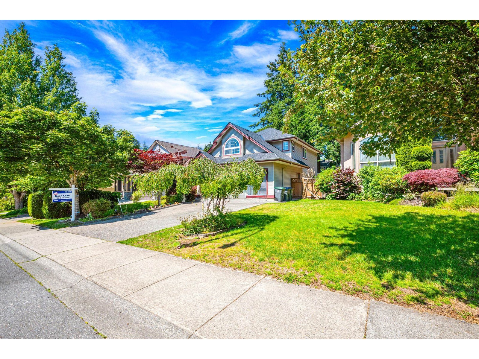 Property at 12055 59 AVENUE image 2