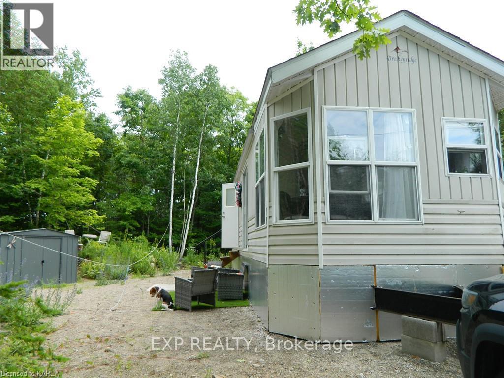 11579 Highway 509, North Frontenac, Ontario  K0H 2J0 - Photo 4 - X8470438