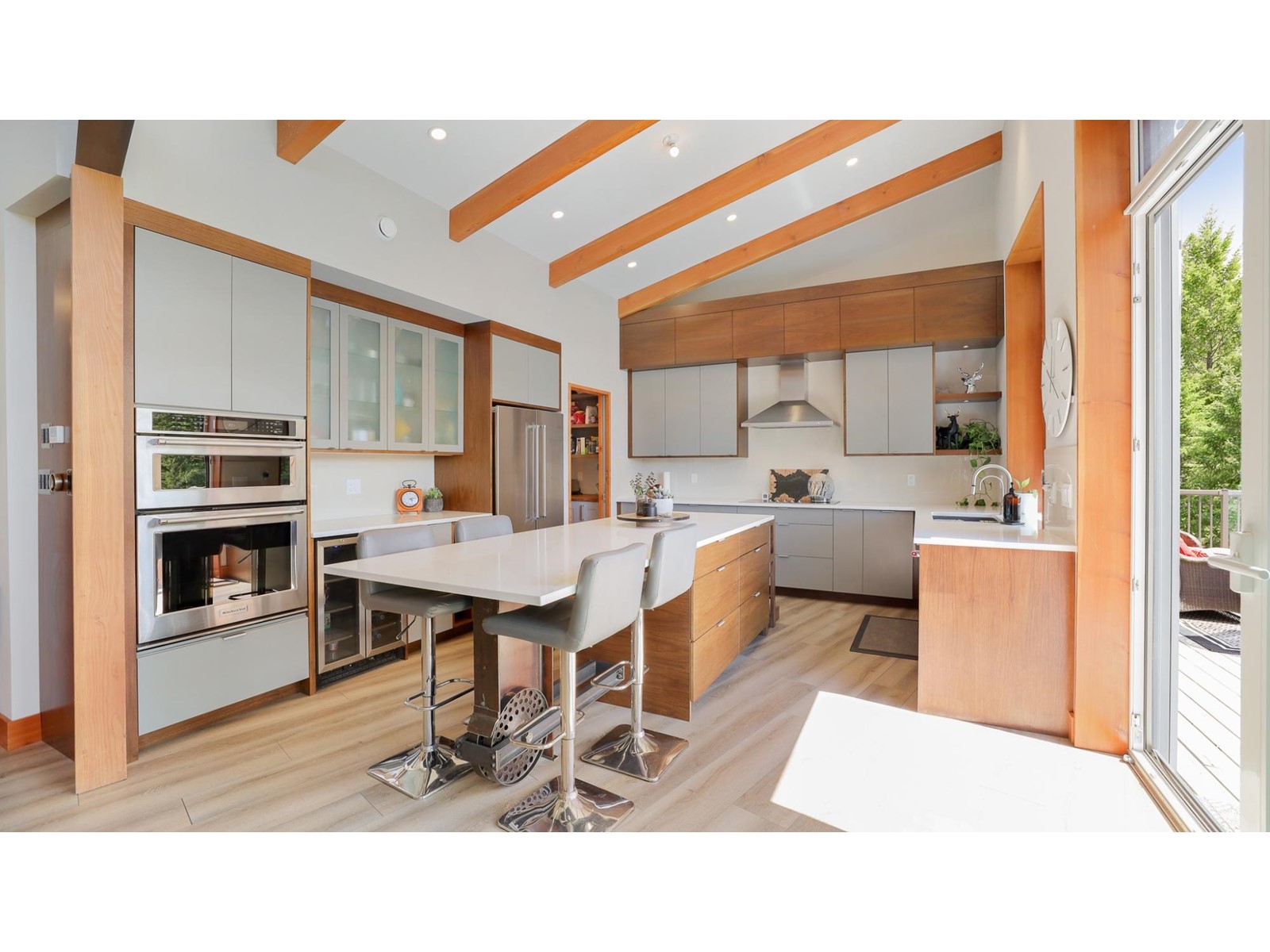 2160 Kootenay 3 Road, Windermere, British Columbia  V0B 2L1 - Photo 10 - 2477937