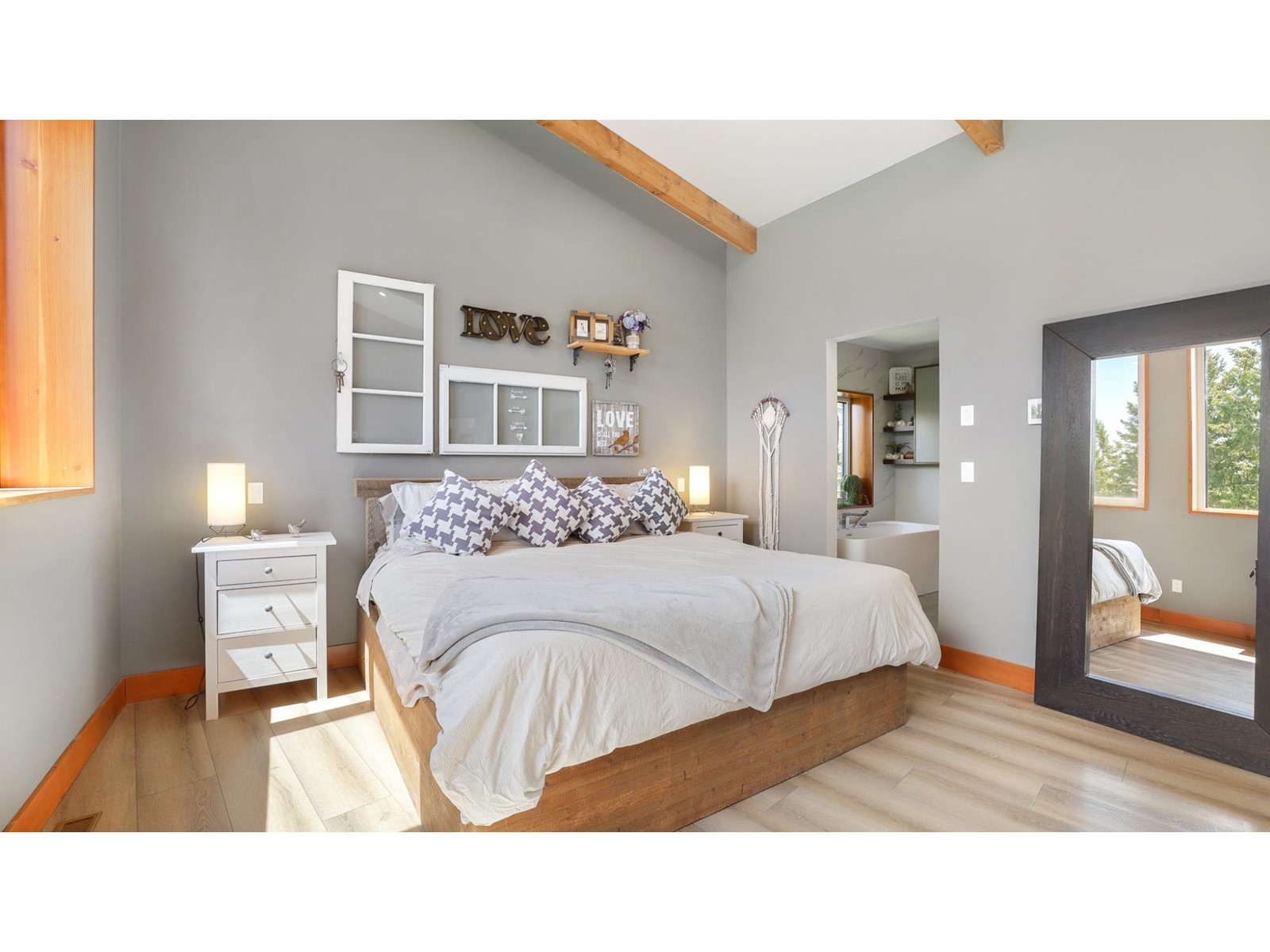 2160 Kootenay 3 Road, Windermere, British Columbia  V0B 2L1 - Photo 22 - 2477937