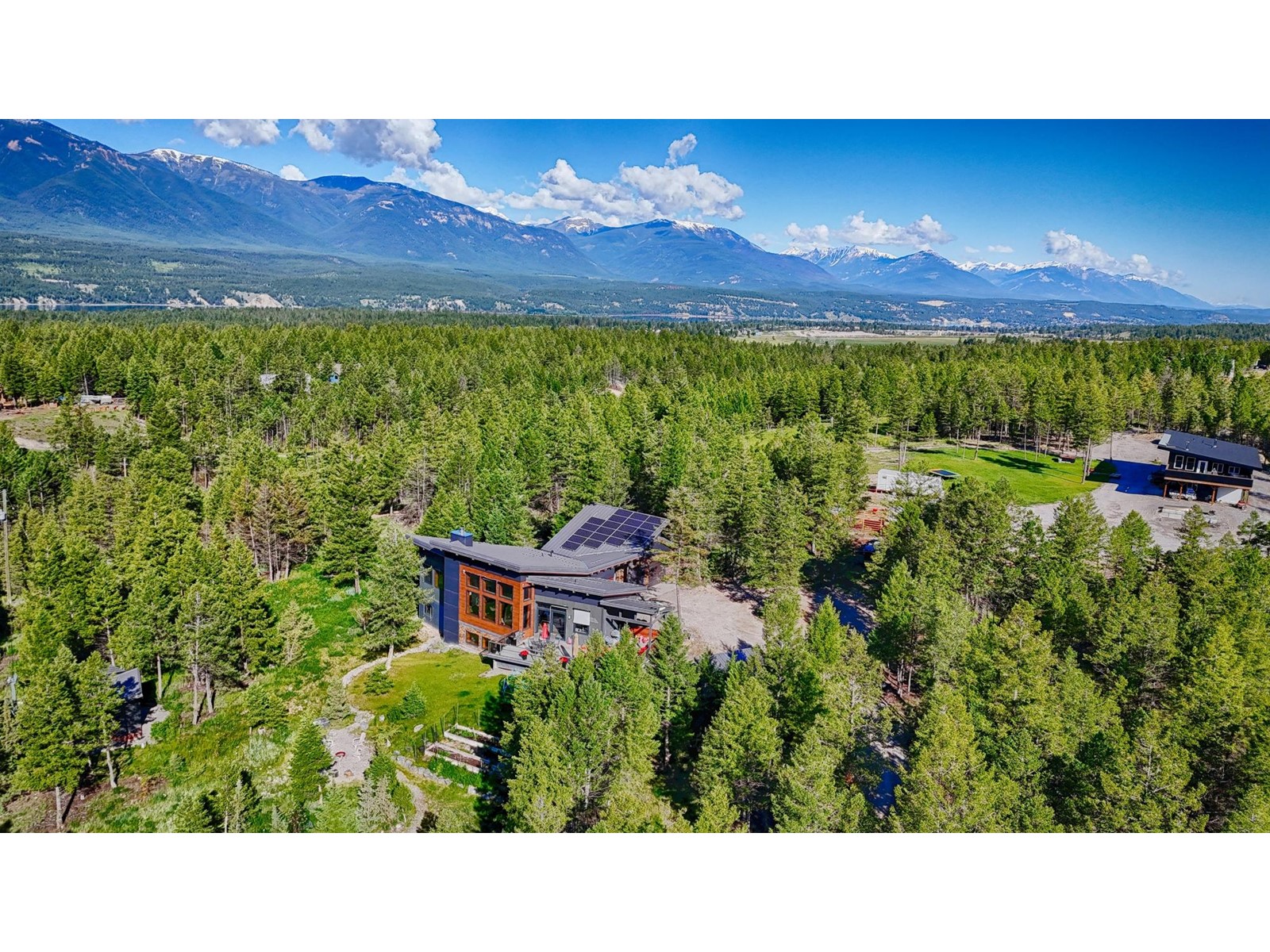2160 Kootenay 3 Road, Windermere, British Columbia  V0B 2L1 - Photo 63 - 2477937