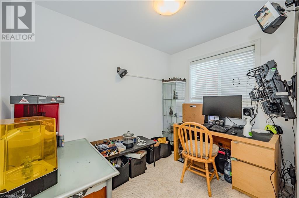 35 Carere Cres, Guelph, Ontario  N1E 0E3 - Photo 23 - 40600881