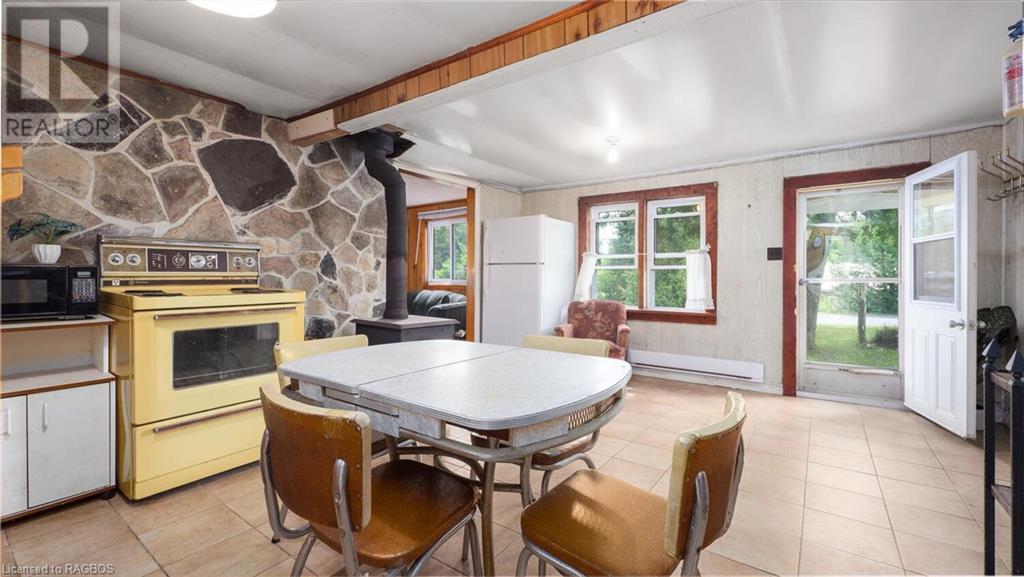 609 Stokes Bay Road, Northern Bruce Peninsula, Ontario  N0H 2M0 - Photo 9 - 40610557