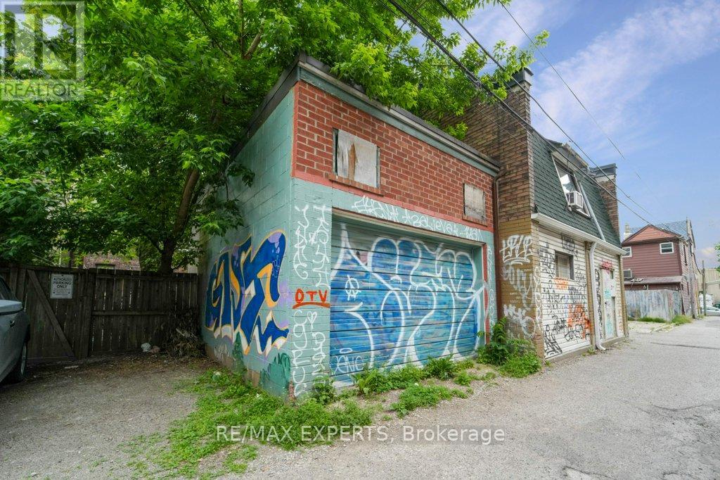 370 Lippincott Street, Toronto, Ontario  M5S 2P7 - Photo 29 - C8472206