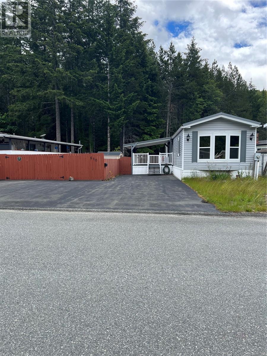 610 Conuma Dr, Gold River, British Columbia  V0P 1G0 - Photo 1 - 967939