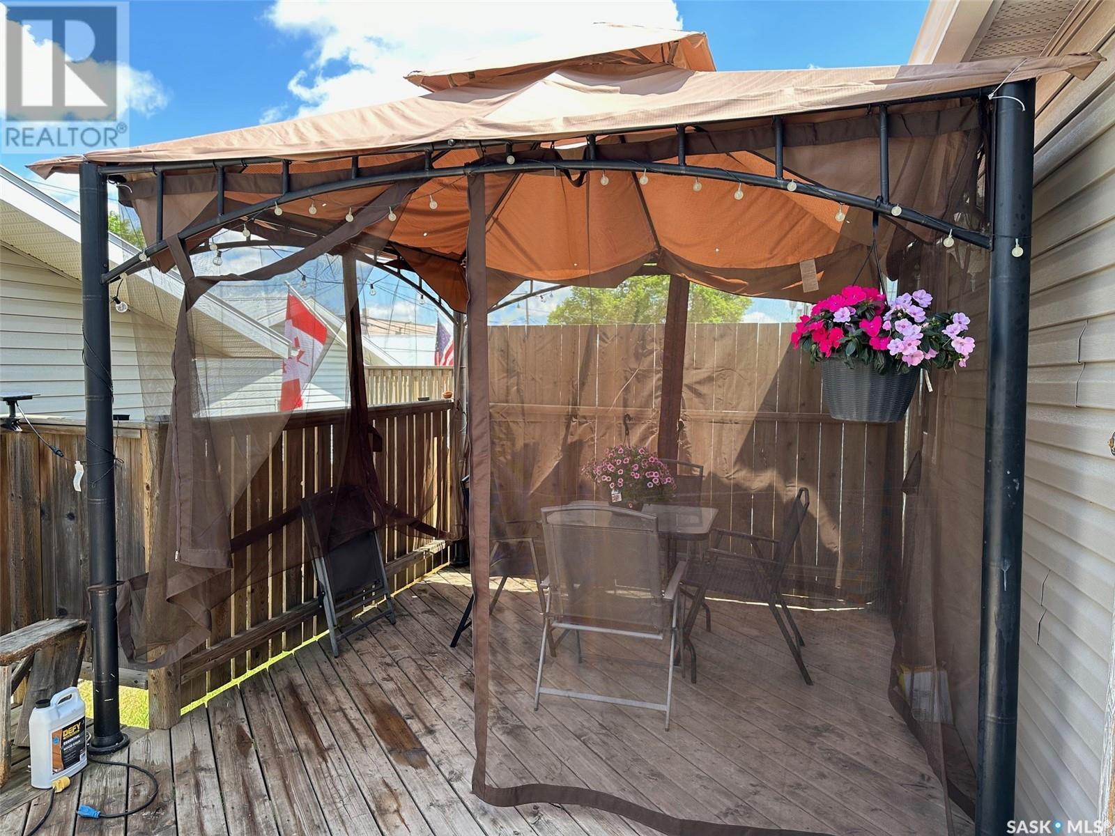 921 3rd Street, Estevan, Saskatchewan  S4A 0R2 - Photo 23 - SK974170