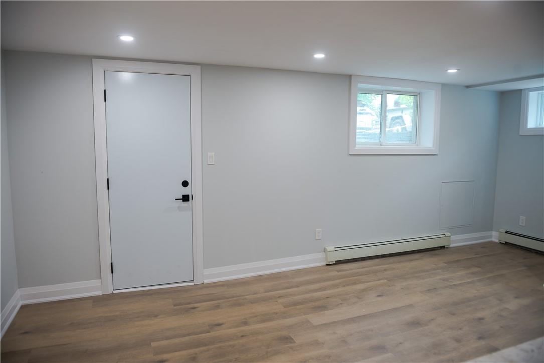 225 Aldercrest Avenue, Unit #lower Level, Hamilton, Ontario  L9B 1L5 - Photo 8 - H4198132