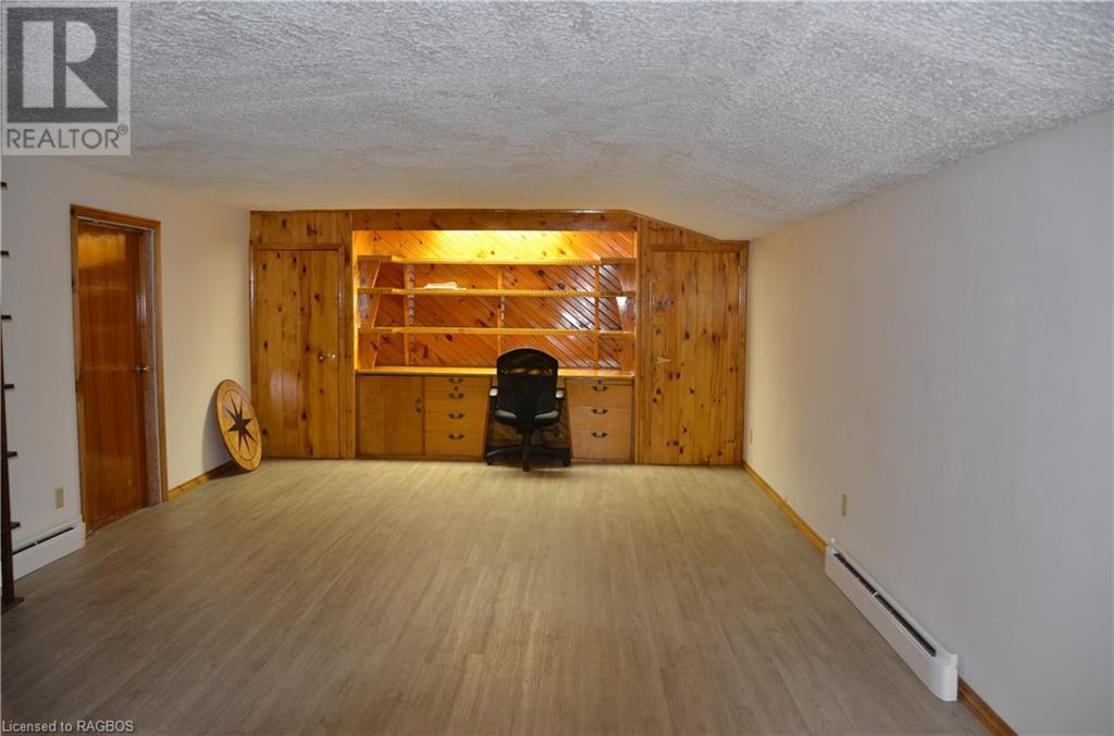 402432 Grey Road 4, West Grey, Ontario  N0H 1R0 - Photo 20 - 40610594