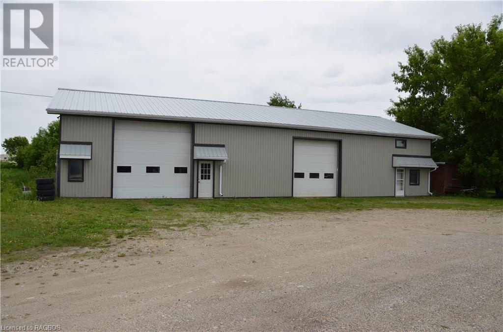 402432 Grey Road 4, West Grey, Ontario  N0H 1R0 - Photo 1 - 40610978