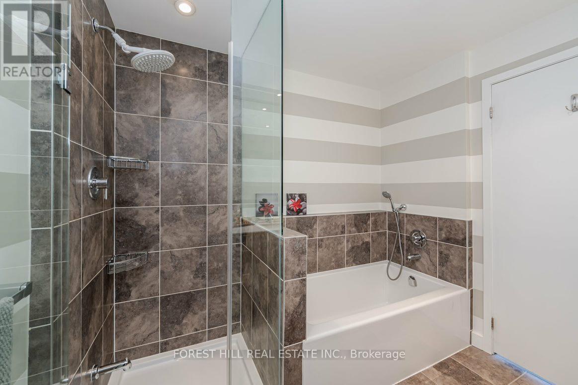 210 - 5005 Harvard Road, Mississauga (Churchill Meadows), Ontario  L5M 0W5 - Photo 25 - W8473052