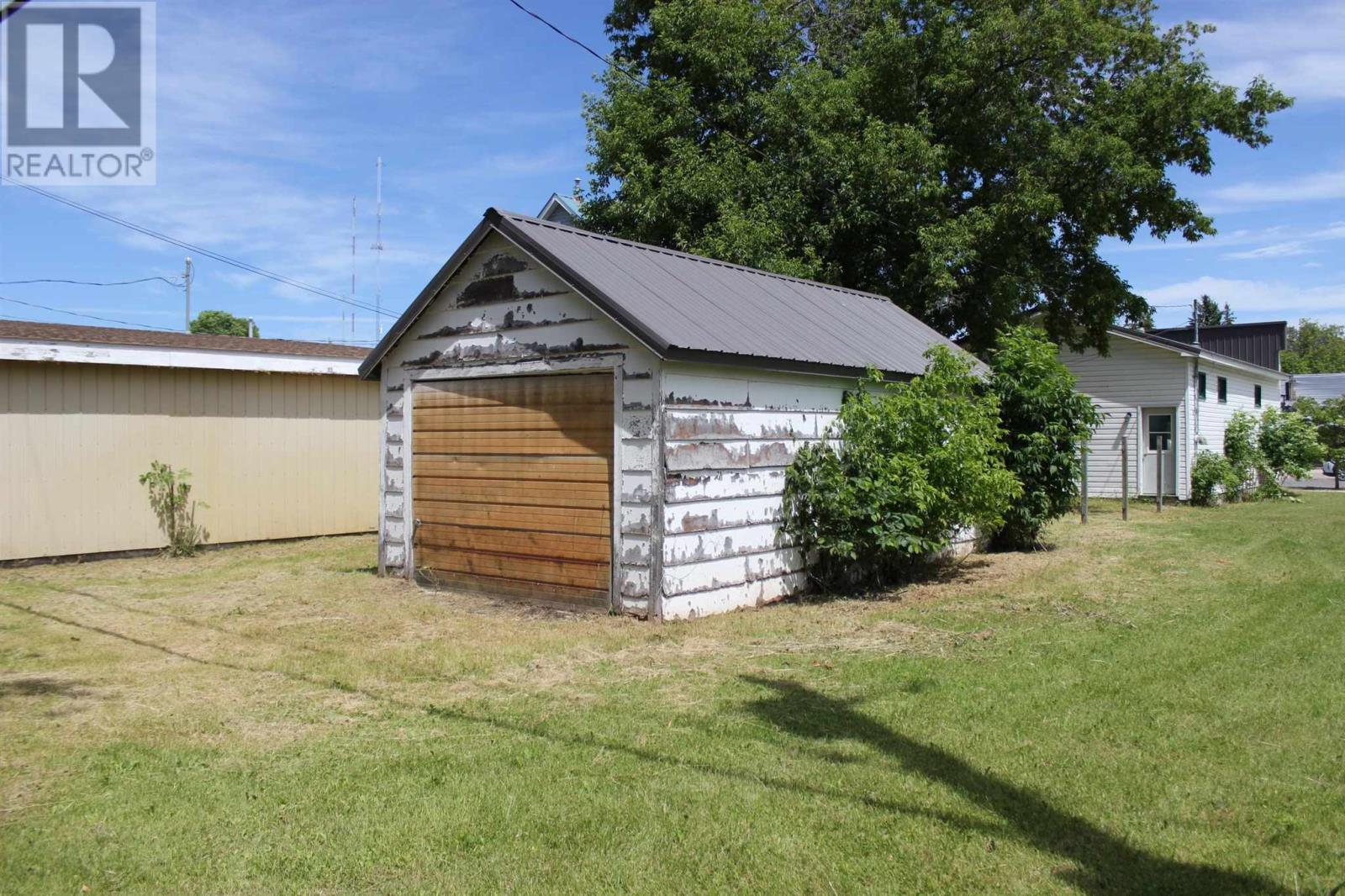 317 Fourth St, Rainy River, Ontario  P0W 1L0 - Photo 7 - TB241850