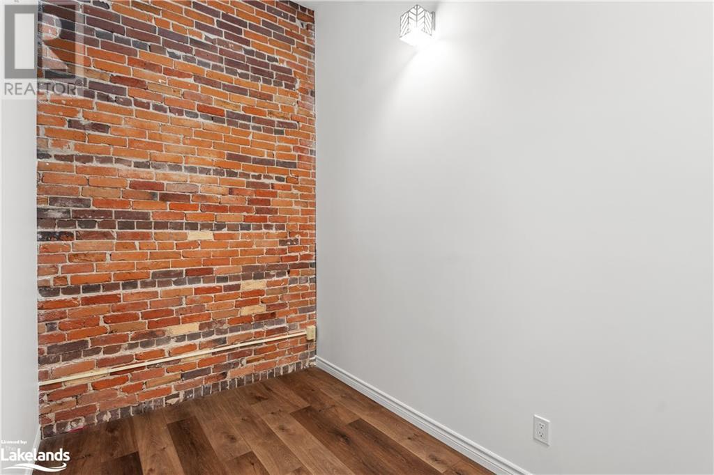 98 Main Street, Penetanguishene, Ontario  L9M 1T5 - Photo 17 - 40608388