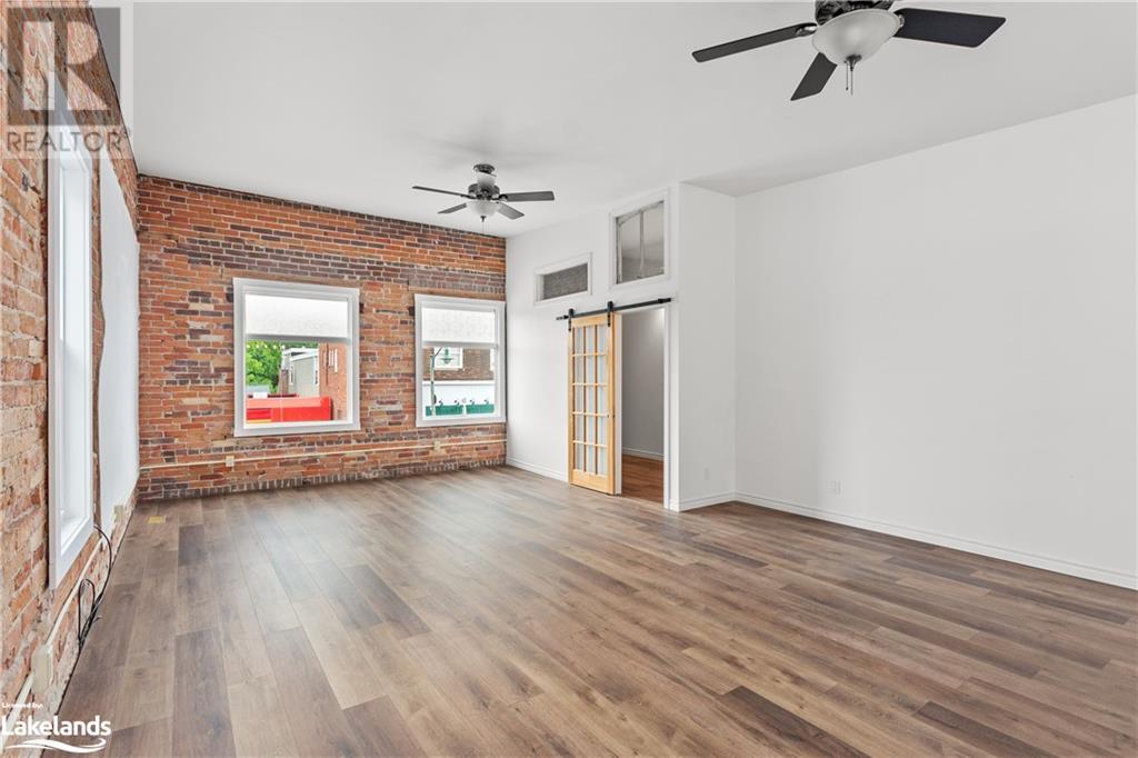 98 Main Street, Penetanguishene, Ontario  L9M 1T5 - Photo 14 - 40608388