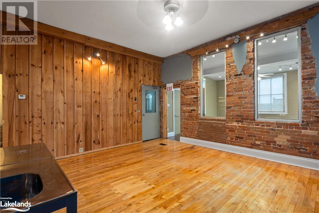 98 Main Street, Penetanguishene, Ontario  L9M 1T5 - Photo 10 - 40608388