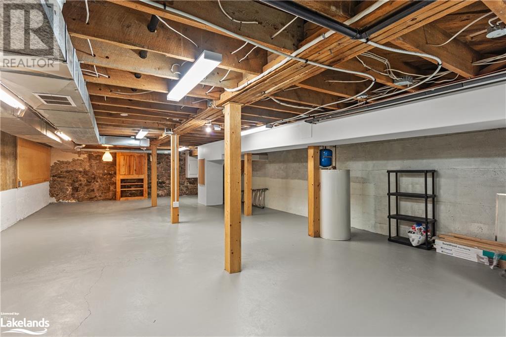 98 Main Street, Penetanguishene, Ontario  L9M 1T5 - Photo 25 - 40608388