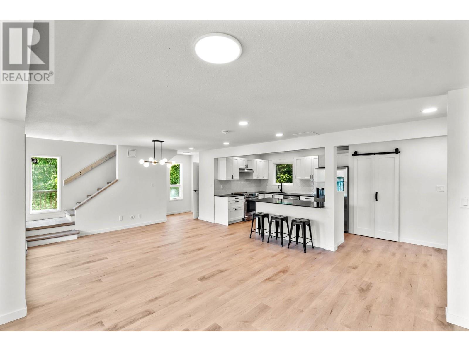 3348 Powell Road, Kamloops, British Columbia  V0E 3E1 - Photo 8 - 179422