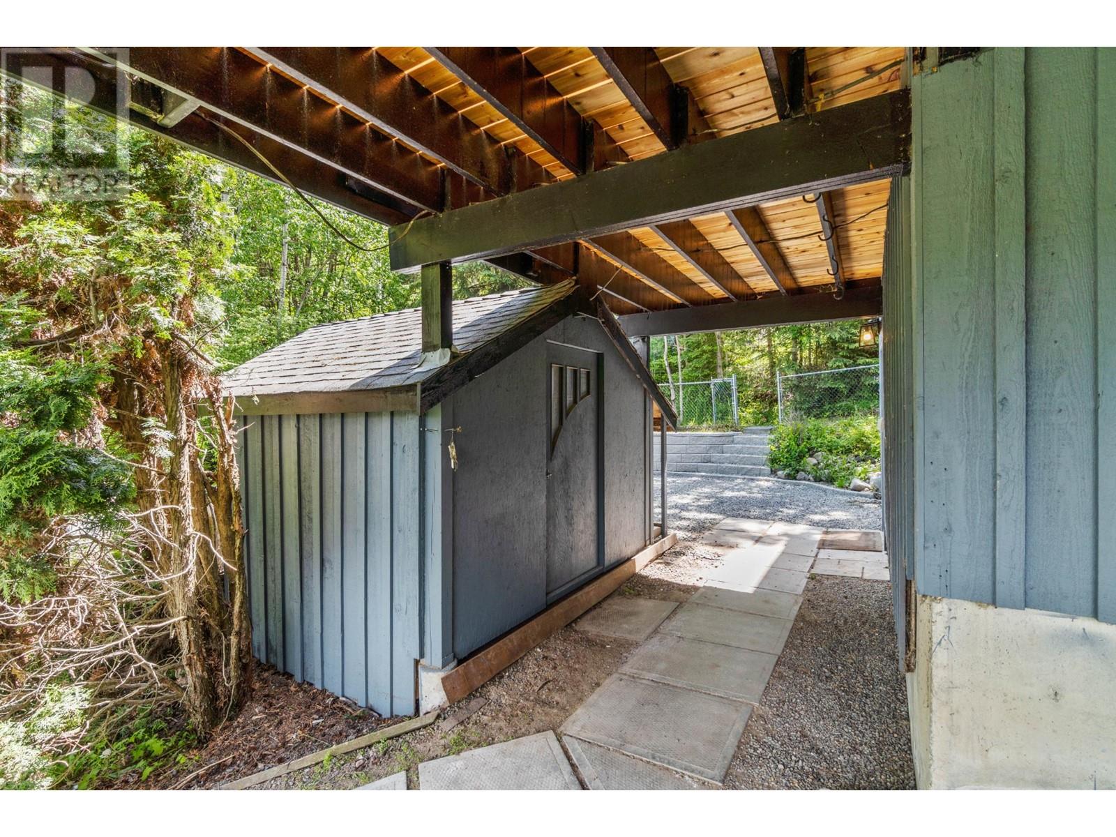 3348 Powell Road, Kamloops, British Columbia  V0E 3E1 - Photo 45 - 179422