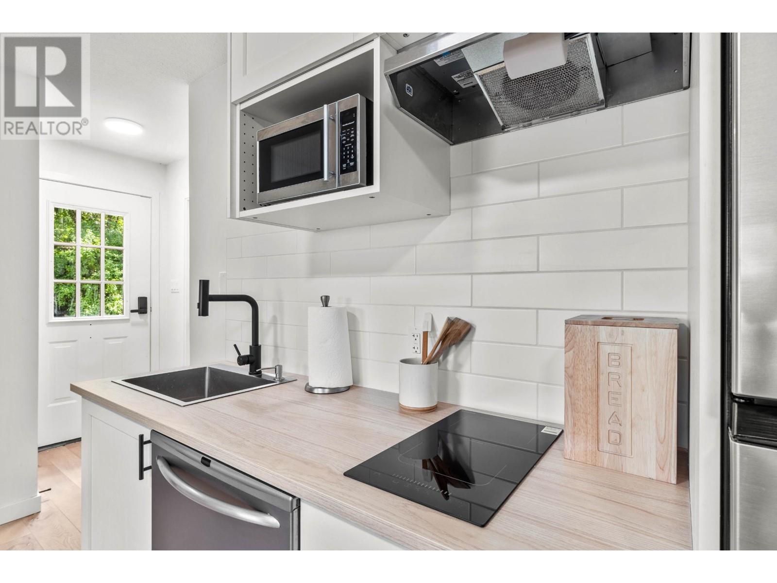 3348 Powell Road, Kamloops, British Columbia  V0E 3E1 - Photo 29 - 179422