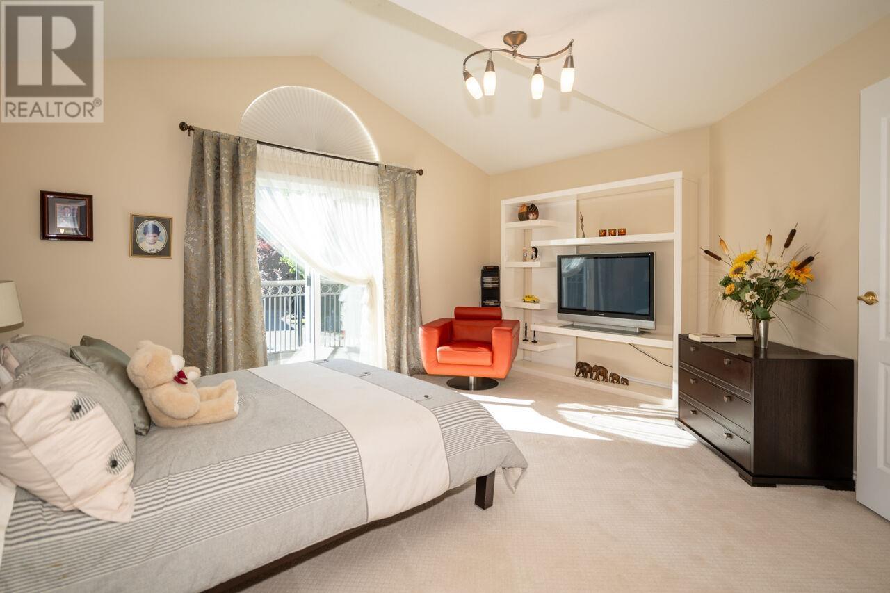 1708 Hampton Drive, Coquitlam, British Columbia  V3E 3C9 - Photo 32 - R2898327