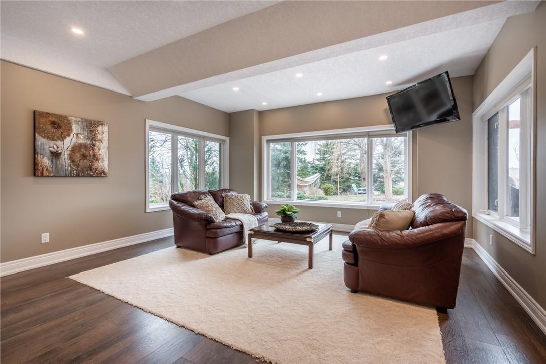 Image of property at 5 Maryheather Crescent