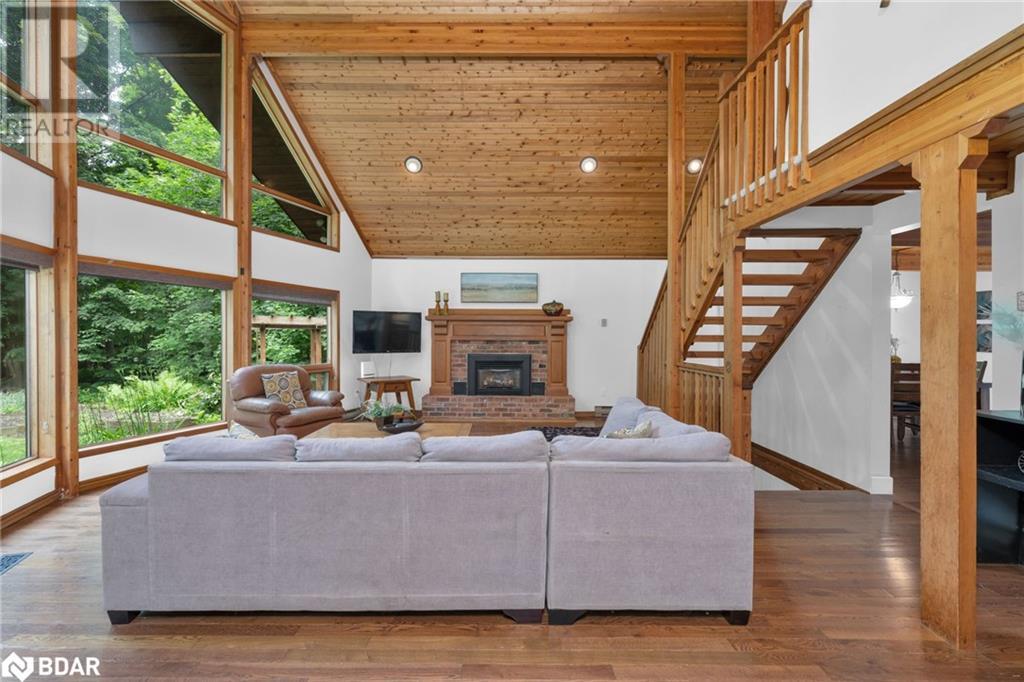 22 Cathedral Pines Rd Road, Barrie, Ontario  L4M 4Y8 - Photo 8 - 40597254