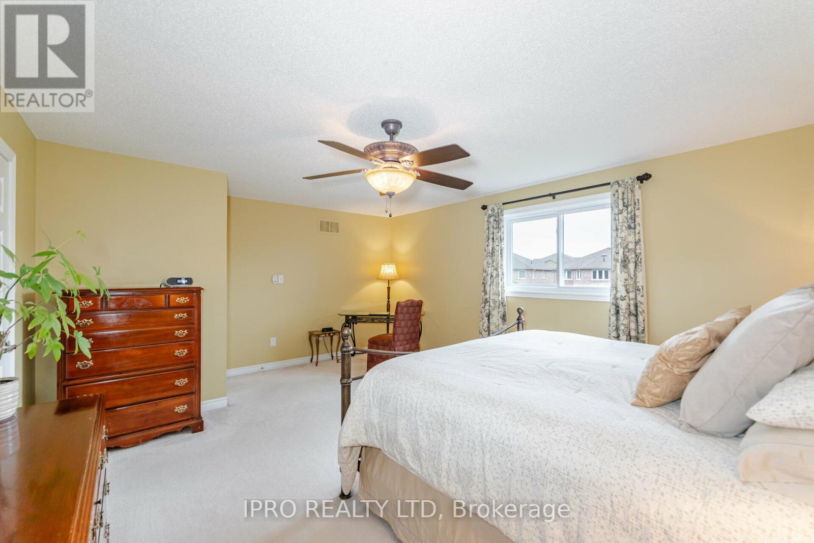 82 Joseph Crescent, Barrie (Painswick South), Ontario  L4N 0Y2 - Photo 22 - S8473692