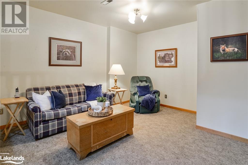 402 East Browns Road, Huntsville, Ontario  P1H 0A5 - Photo 32 - 40587534