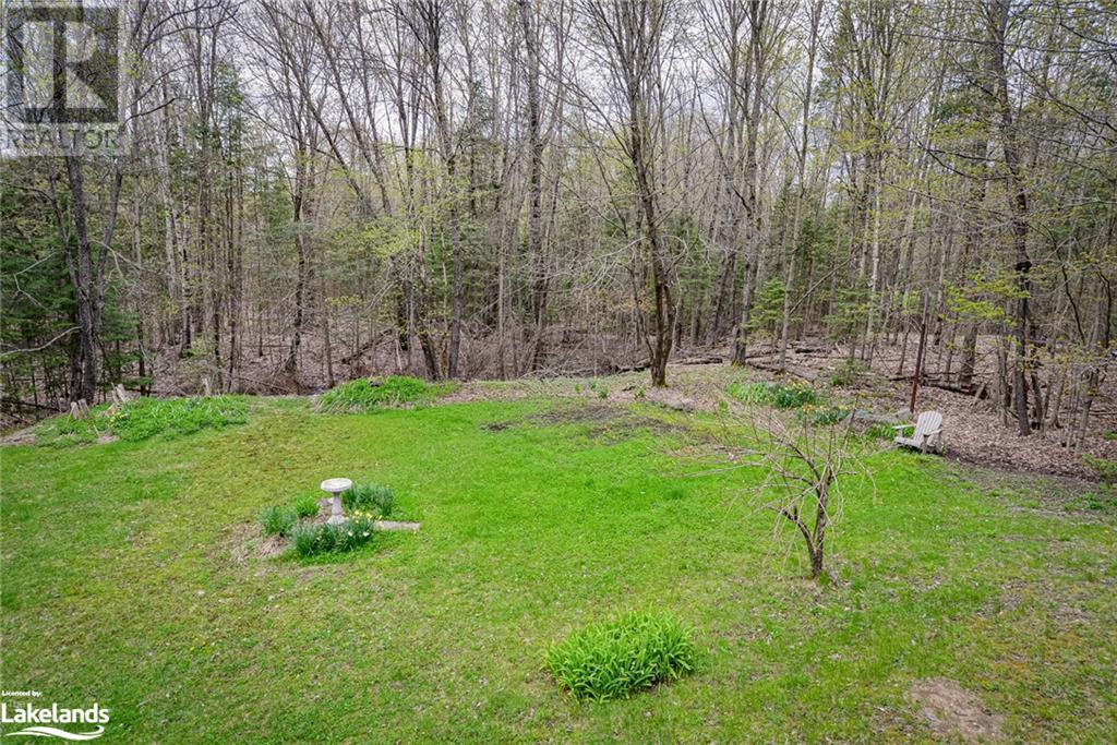 402 East Browns Road, Huntsville, Ontario  P1H 0A5 - Photo 35 - 40587534