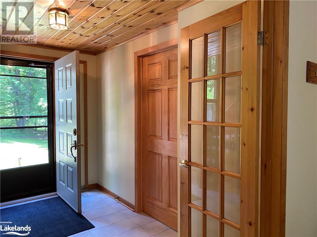 402 East Browns Road, Huntsville, Ontario  P1H 0A5 - Photo 14 - 40587534