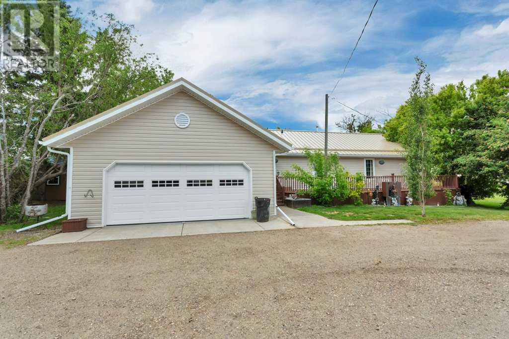 36009 Highway 2a  S, Rural Red Deer County, Alberta  T4G 0G8 - Photo 1 - A2142918