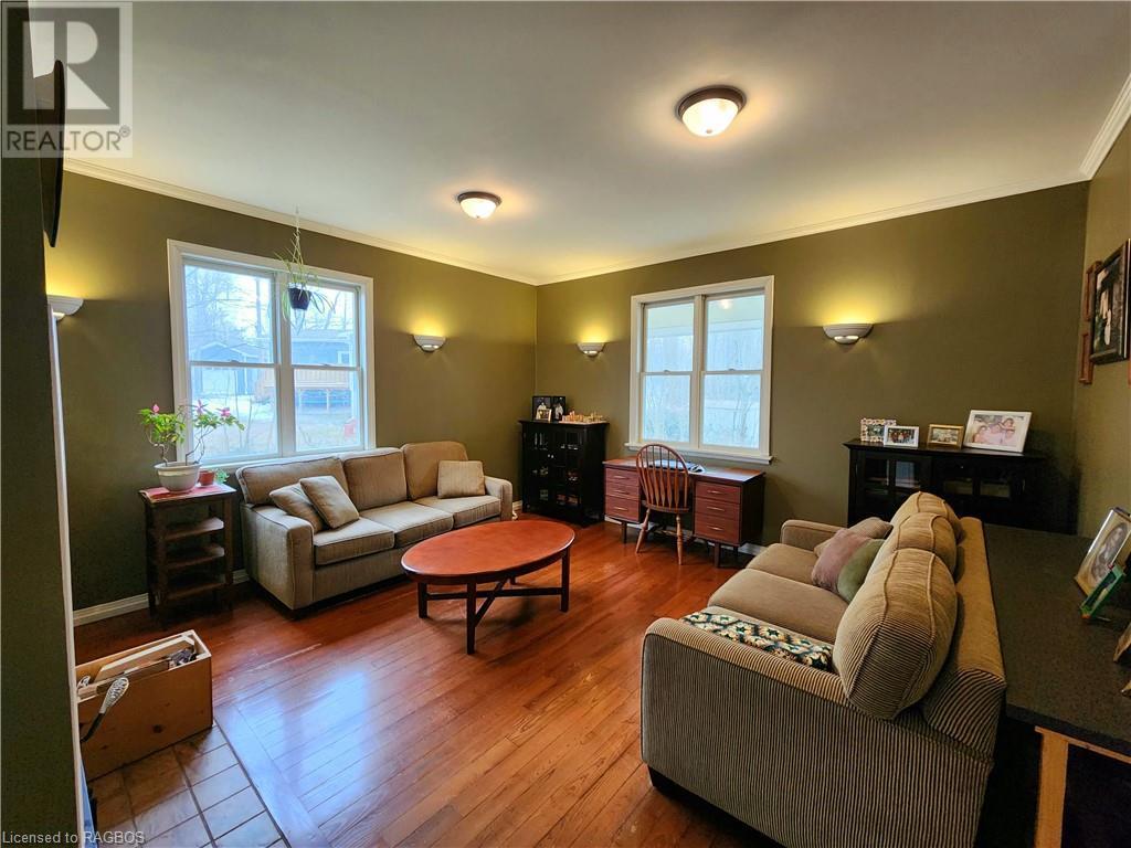 234 Shadywood Crescent, Point Clark, Ontario  N2Z 2X3 - Photo 9 - 40611220